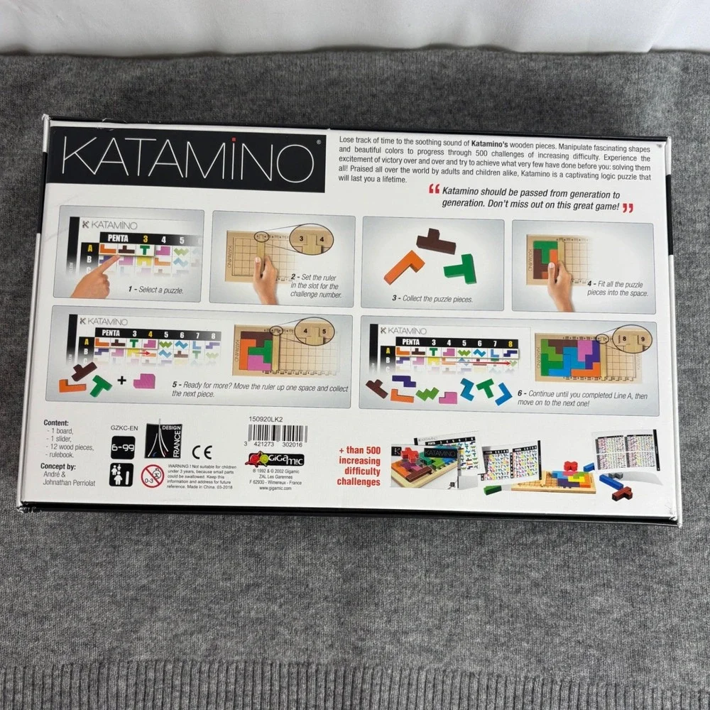 Gigamic Katamino Classic Wooden Board Game Logic Puzzle 500 Challenges GZKC-EN
